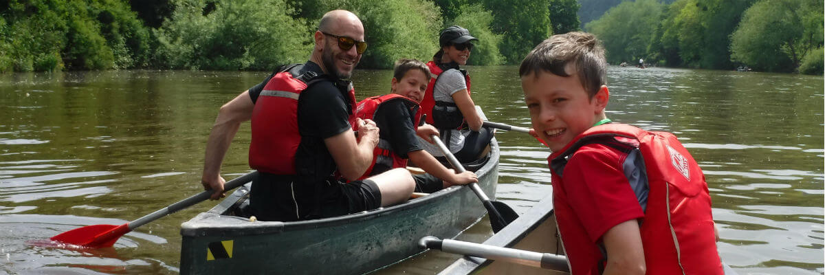 Family canoeing trips Wye Valley